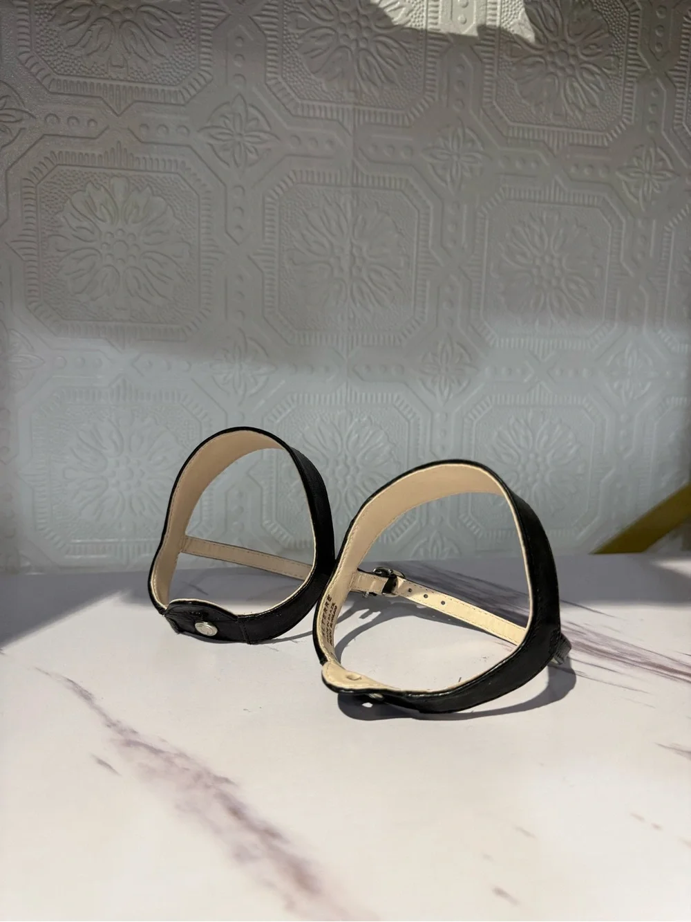Alterre Faire - Customizable Black V Mule + Removable Elsie Strap